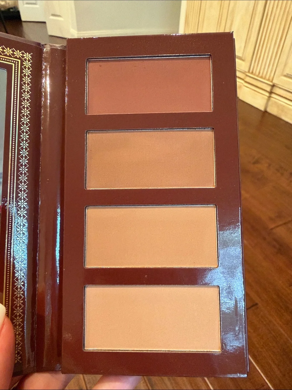 Ace Beauté Bronzed in Paradise palette.